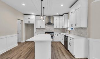 316 Seabrook Ave, Bayville, NJ 08721