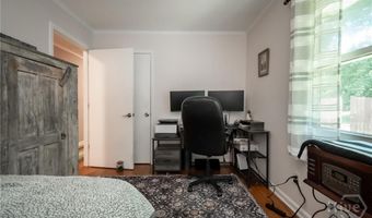 130 Biscayne Dr, Athens, GA 30606
