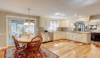 350 Brooke Meadow Rd, Berlin, CT 06037