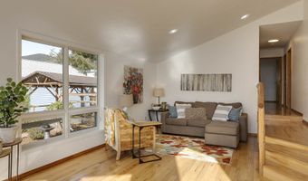 126 N OCEAN Ave, Rockaway Beach, OR 97136