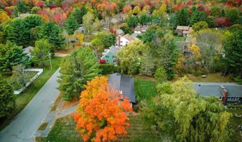 410 Mount Hope Ave, Bangor, ME 04401