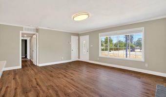 5210 Dino Dr, Anderson, CA 96007