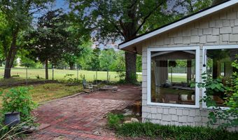 4 Orange Ln, Arkansas City, KS 67005