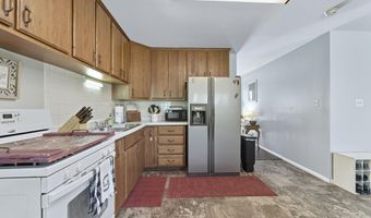 813 Pearse Ave, Auburn, IN 46706