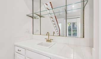 10630 Timberstone Rd, Alpharetta, GA 30022