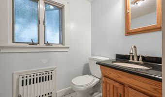 195 Summer St, Bristol, CT 06010