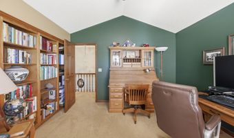 916 E 27th St, Baxter Springs, KS 66713