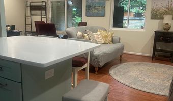 7425 DEMOCRACY Blvd 14, Bethesda, MD 20817