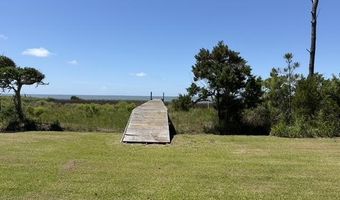 448 Seashore Dr, Atlantic, NC 28511