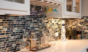 14423 N 145th St, Basehor, KS 66007