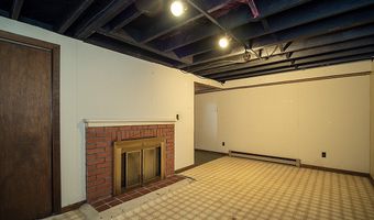 236 Mountain Rd, Cheshire, CT 06410