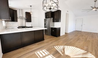 12605 W ROANOKE Ave, Avondale, AZ 85323
