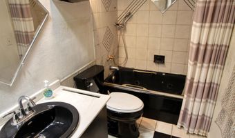 16 Ensign Ave, Barnegat, NJ 08005