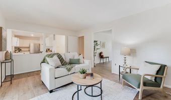 9103 BRAMBLE Pl, Annandale, VA 22003
