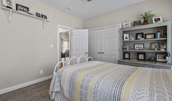 379 Shallowford Dr, Boiling Springs, SC 29316