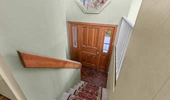 612 Chestnut St, Ashland, OR 97520