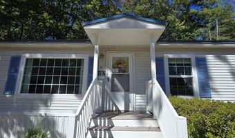 102 Osprey Rd, Alton, NH 03809