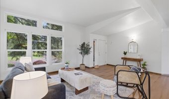 4562 NW HIGHWAY 20, Albany, OR 97321