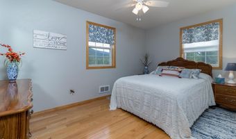 516 Culvert Ln, Bonners Ferry, ID 83805