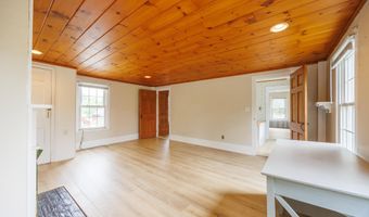 59 Middle Rd, Brentwood, NH 03833