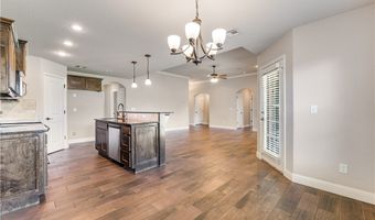 4204 SW Limestone Ave, Bentonville, AR 72712