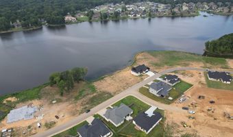 6107 Majestic Waters Dr, Benton, AR 72019