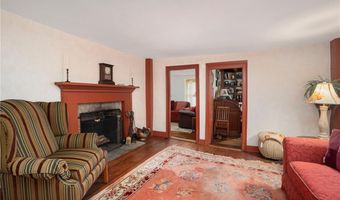 1515 South Rd, East Greenwich, RI 02818