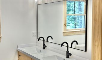 3 Forest Depths Rd, Beaver Cove, ME 04441
