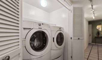 2058 BEACH Ave, Atlantic Beach, FL 32233