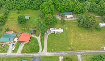 963 Livingston Boat Dock Rd, Allons, TN 38541
