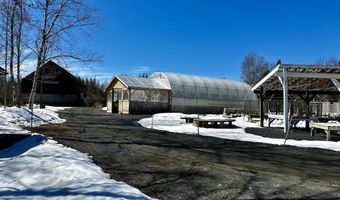 4 Moosehorn Rd, Abbot, ME 04406