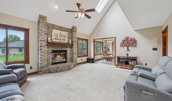 6983 White Oak Dr, Avon, IN 46123