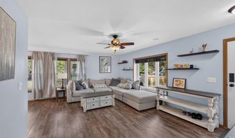 109 E Ponderosa Cir, Brandon, SD 57005
