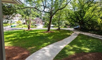 1392 Lively Ridge Rd NE, Atlanta, GA 30329