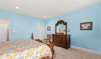 22565 WINDSOR LOCKS Sq, Ashburn, VA 20148