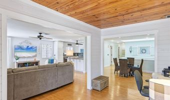 517 KUMQUAT Dr, Anna Maria, FL 34216