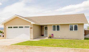 2929 E Ave, Cody, WY 82414