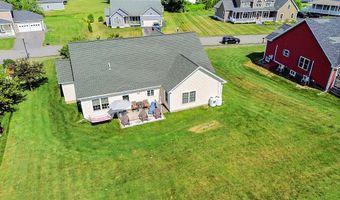 15 Fieldstone Dr, Augusta, ME 04330