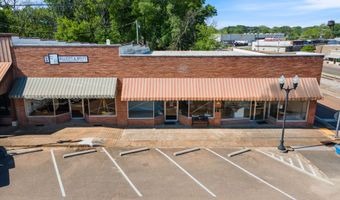 115 Public Sq A, Batesville, MS 38606