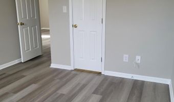 3670 Highland Dr, Ayden, NC 28513
