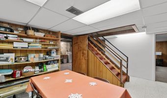 3204 Farmbrook Ct, Ann Arbor, MI 48108