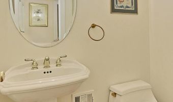 3706 RUST Rd, Annandale, VA 22003