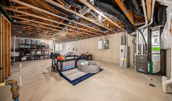 2867 Fairgrove Cres, Ann Arbor, MI 48108