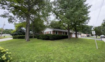 2035 Valmont Dr, Arnold, MO 63010