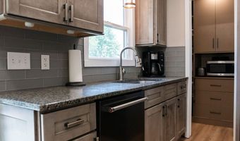 5414 Doubleview Cir, Baxter, TN 38544
