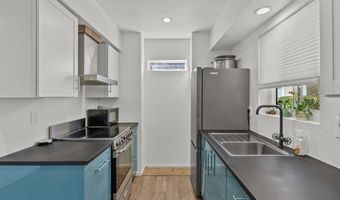 4108 Yankee Dr, Agoura Hills, CA 91301