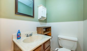 1103 4th St NW, Altoona, IA 50009