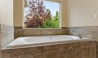 5020 Cape Seville Dr, Anchorage, AK 99516