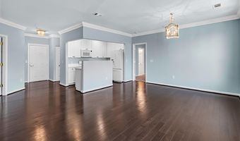 4950 BRENMAN PARK Dr 308, Alexandria, VA 22304