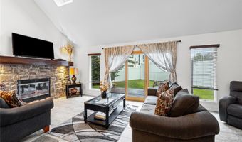 2 Windsor Ct, Amityville, NY 11701